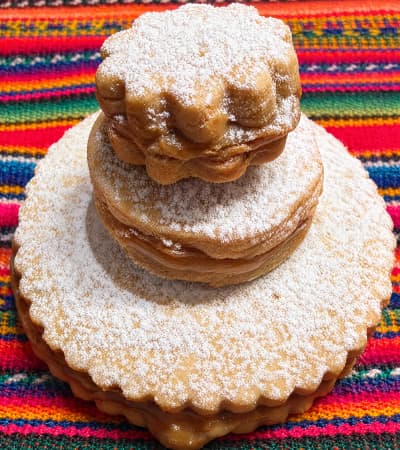 Alfajores shown in three different sizes