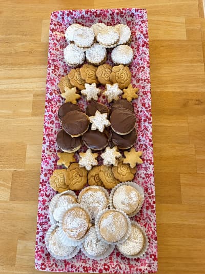 Tray assortment of Gorda's Goodies cookies